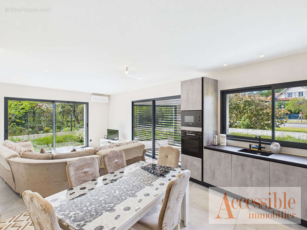 Maison à AIX-LES-BAINS