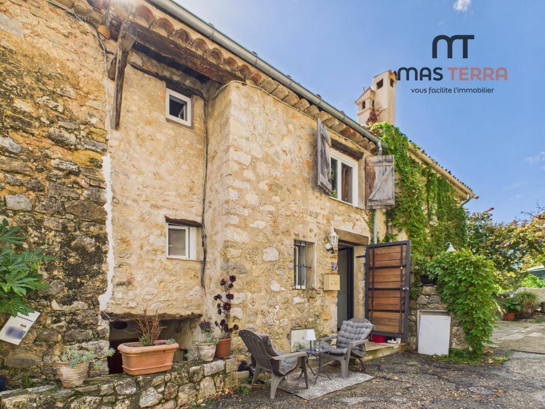 Maison à GRASSE