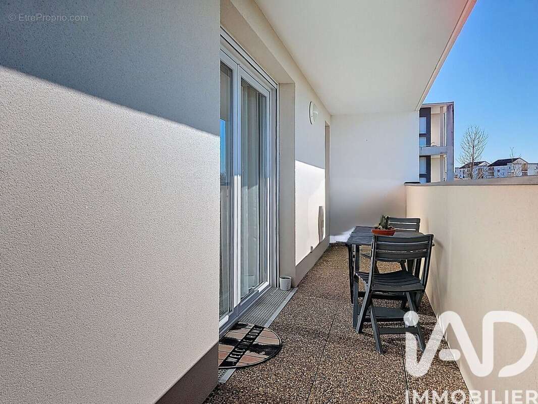 Photo 4 - Appartement à MOISSY-CRAMAYEL