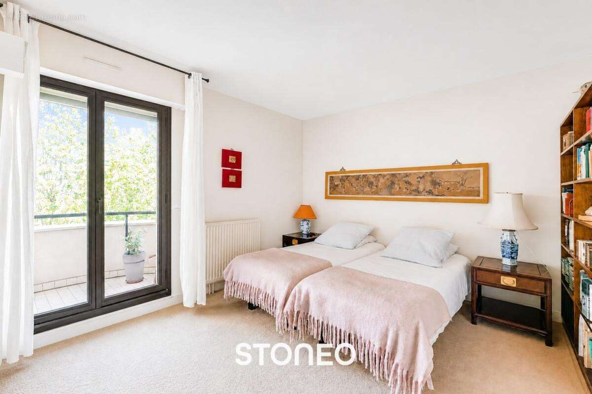 Appartement à LEVALLOIS-PERRET
