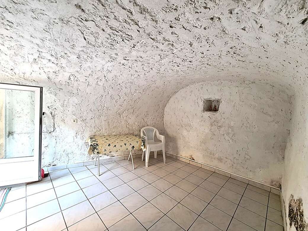 Appartement à SAINT-MARCEL-LES-SAUZET