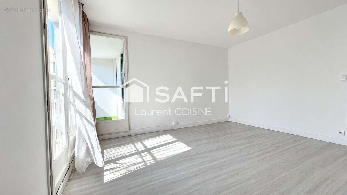 Photo 7 - Appartement à MARSEILLE-3E