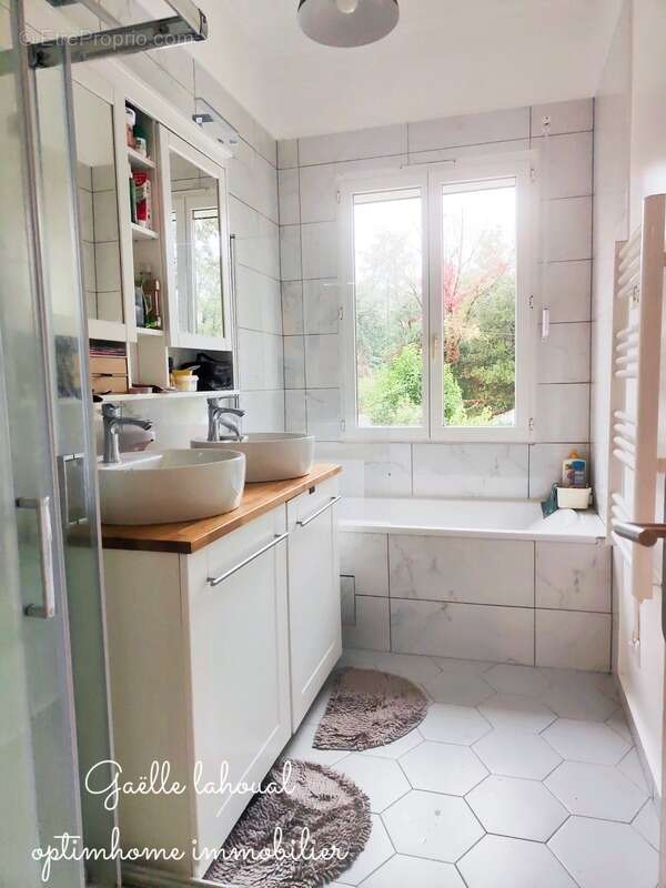 Maison à LAMALOU-LES-BAINS