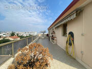 Appartement à SAINT-LAURENT-DU-VAR