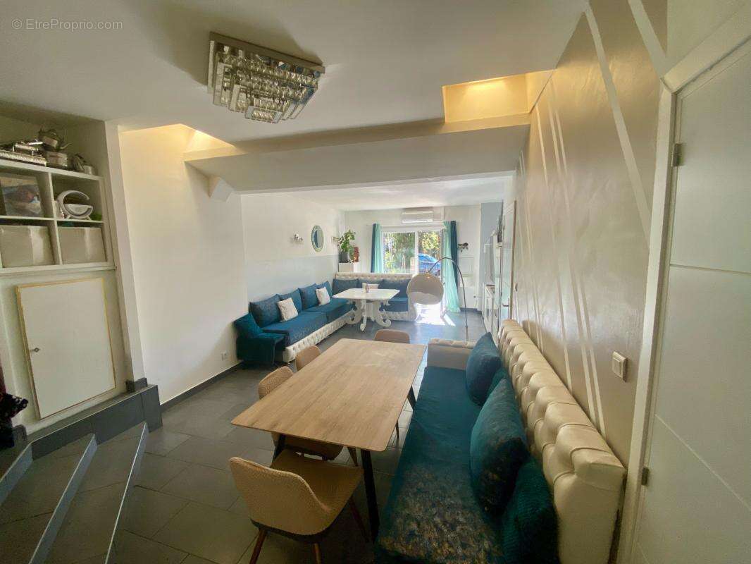 Maison à SALON-DE-PROVENCE