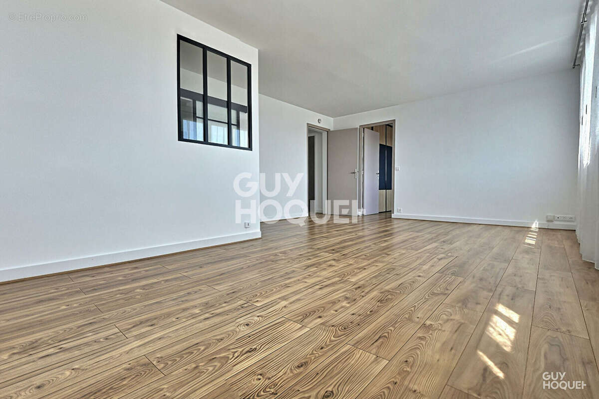 Appartement à MAISONS-ALFORT
