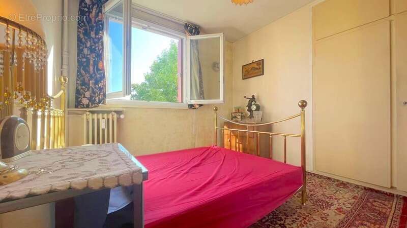 Appartement à CHATILLON