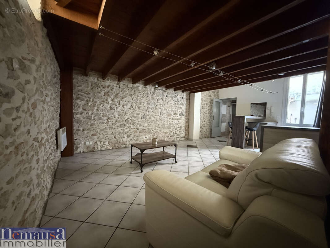 Appartement à NIMES