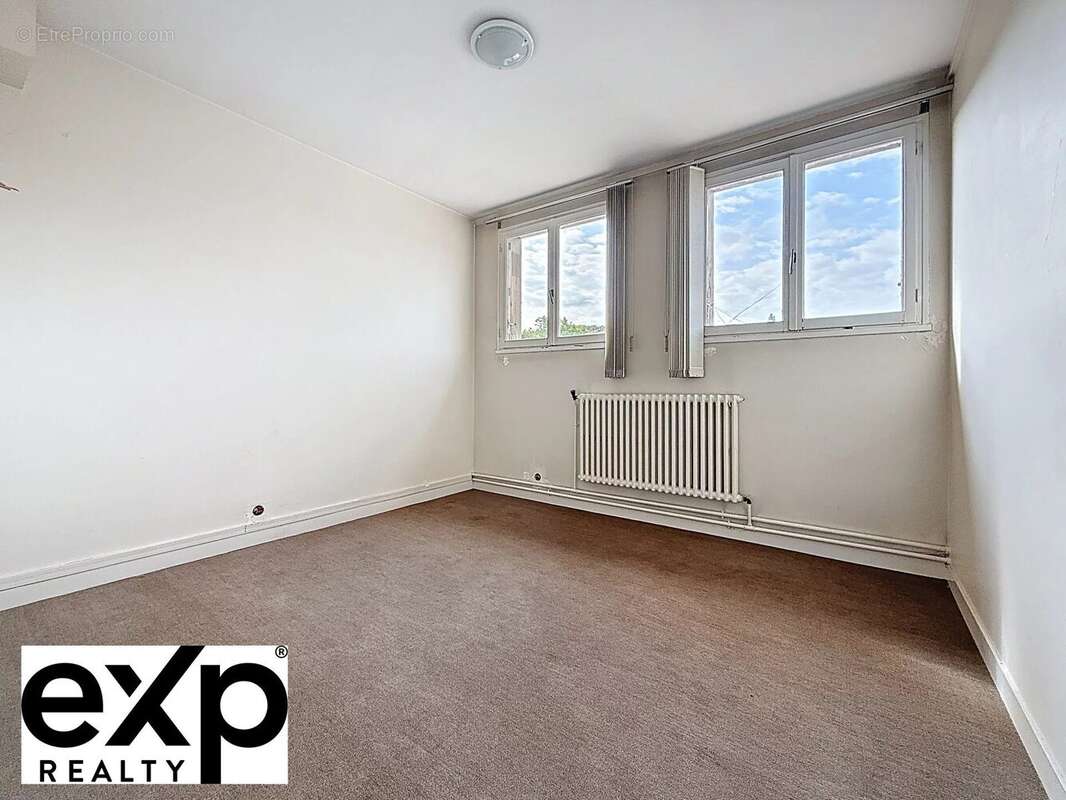 Appartement à MEZIERES-SUR-SEINE
