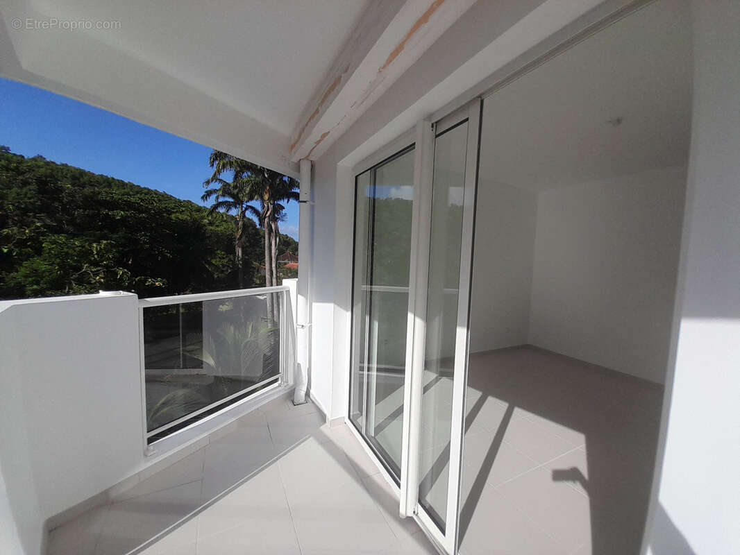 Appartement à LES TROIS-ILETS