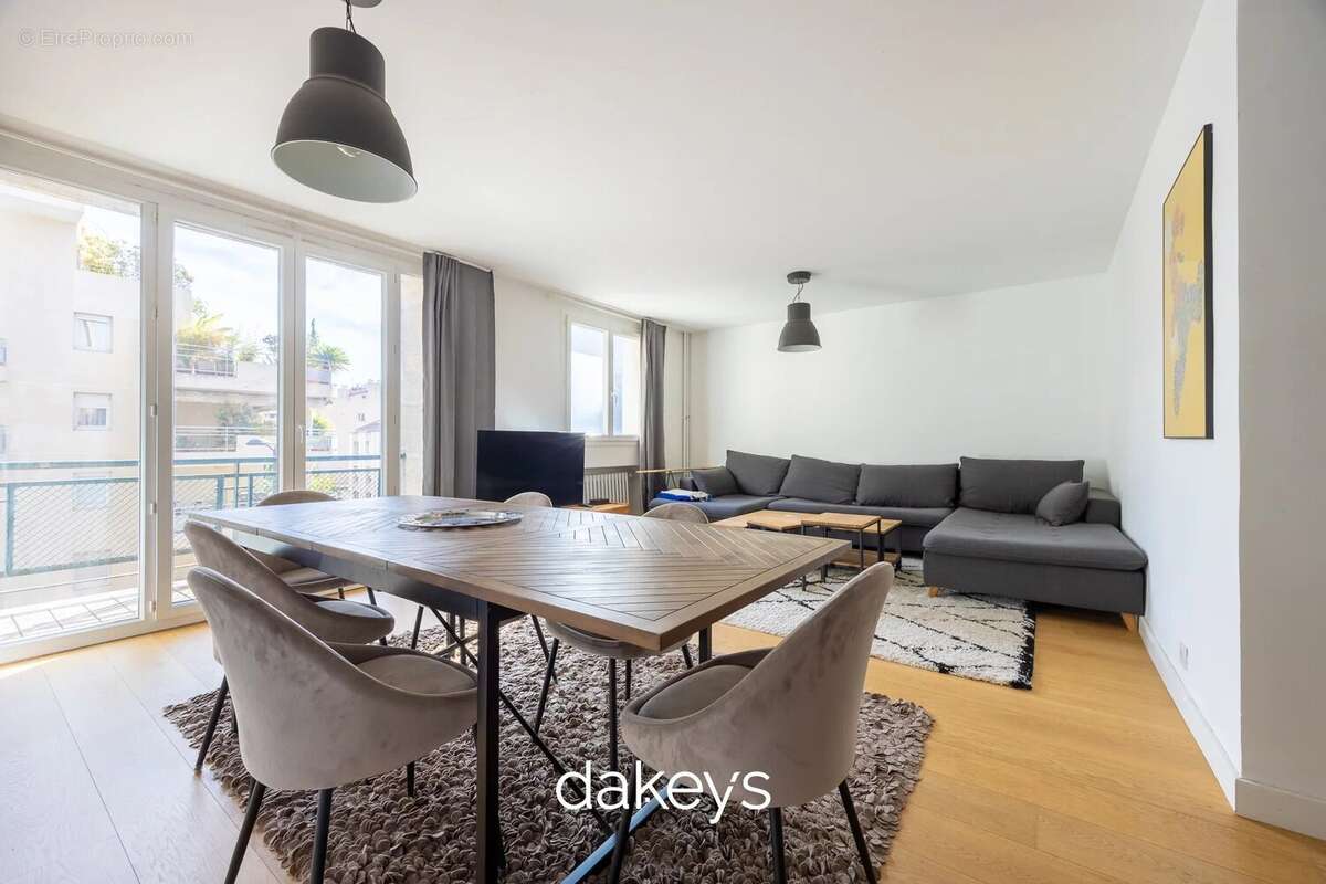 Appartement à MARSEILLE-8E