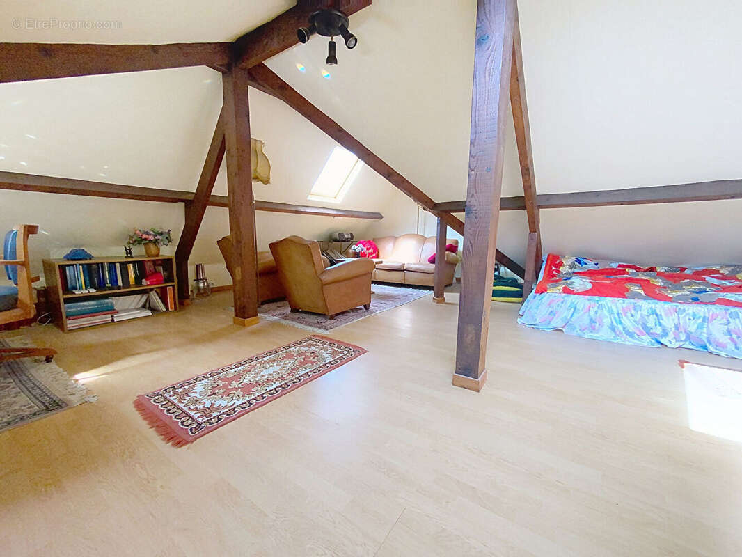 Maison à SAINT-MAUR-DES-FOSSES