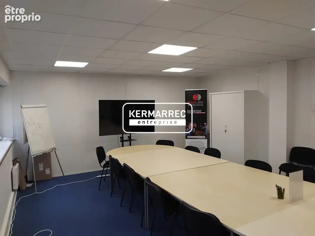 Commerce 264 m² à Bruz  - photo 6