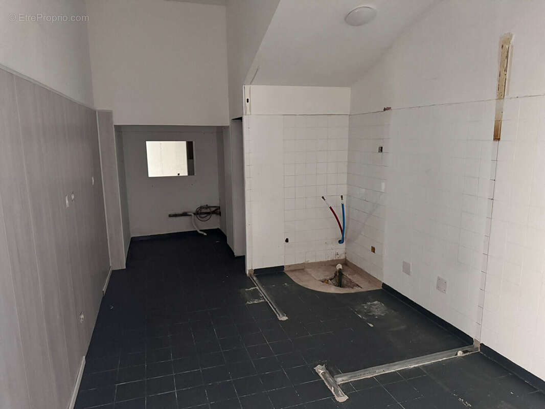 Commerce à CARCASSONNE