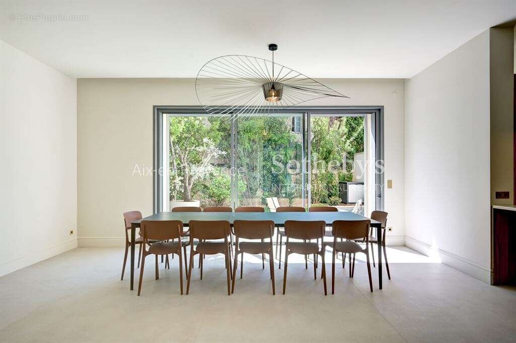 Maison à AIX-EN-PROVENCE