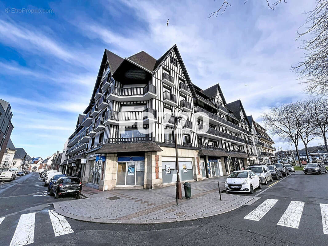 Appartement Deauville 3 pièce(s) 64m2 - photo 15