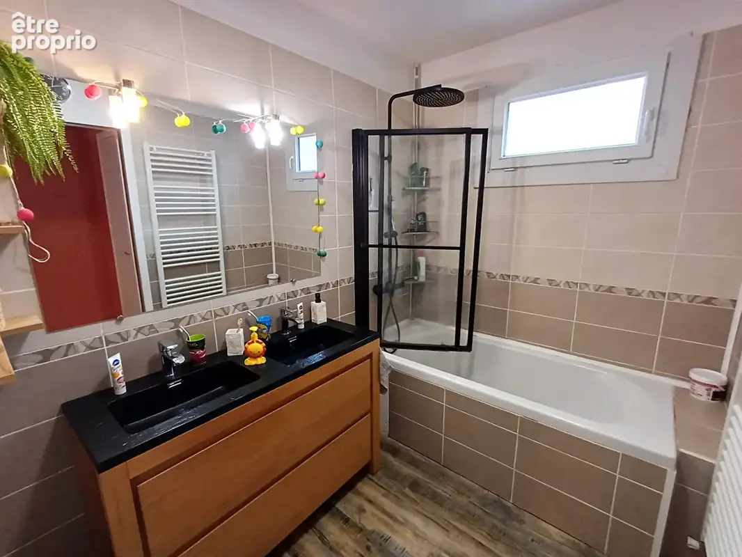 Maison Cournon D Auvergne 5 pièce(s) 115 m2 - photo 9
