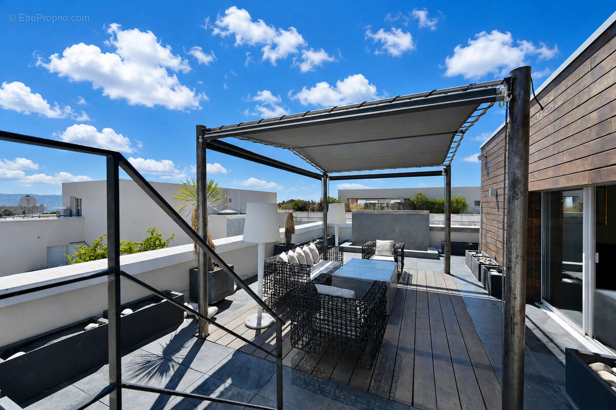 Appartement à MARSEILLE-12E