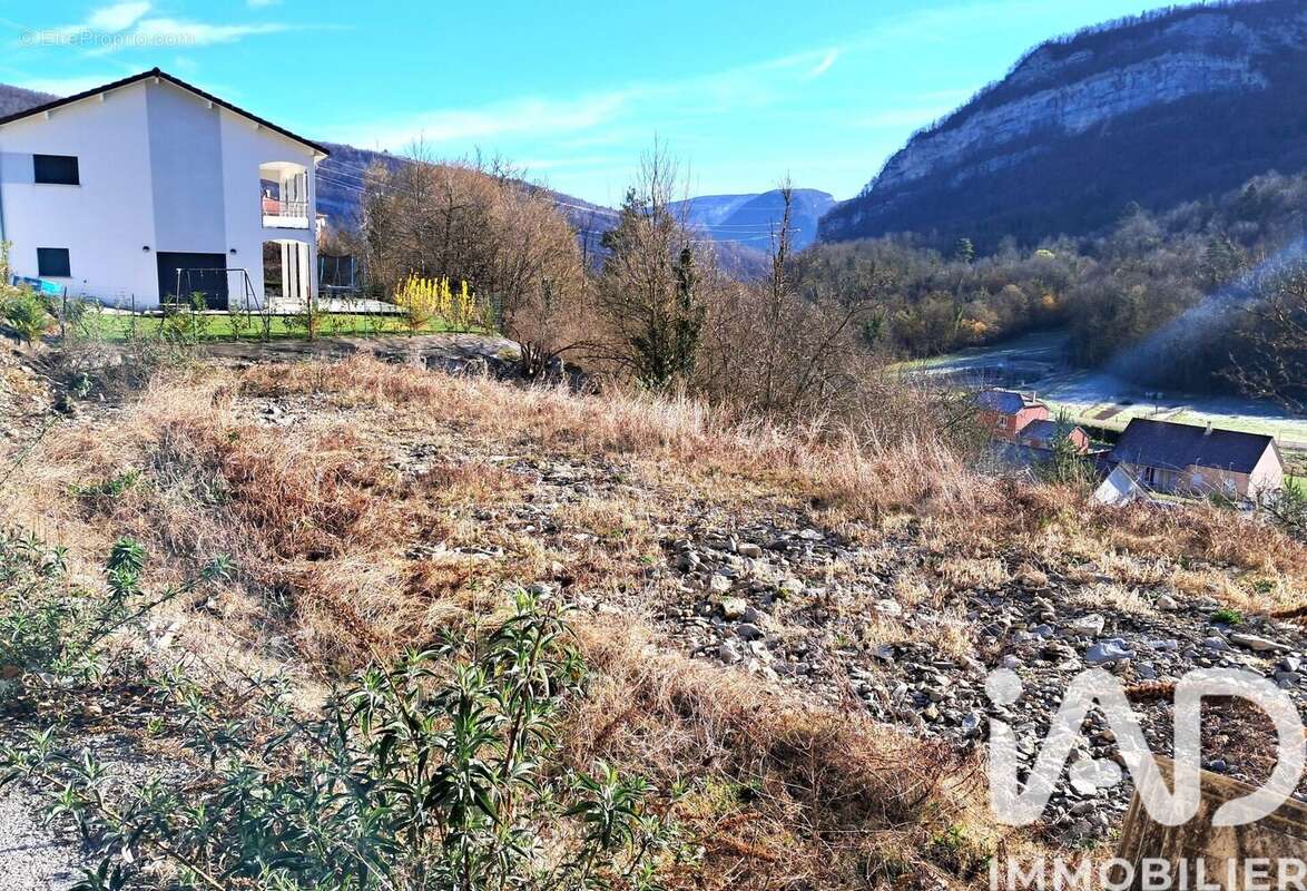 Photo 7 - Terrain à SAINT-CLAUDE