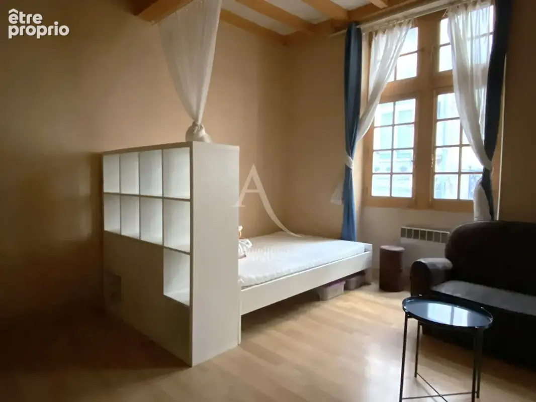 Bordeaux Saint-Pierre - Studio 29 m2 à rénover - photo 5