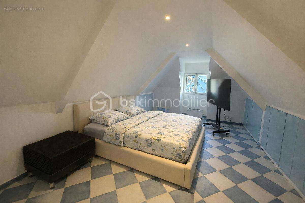 Maison familiale en excellent état – Proche La Forêt! - photo 9