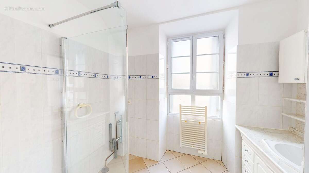 Appartement à CORBEIL-ESSONNES