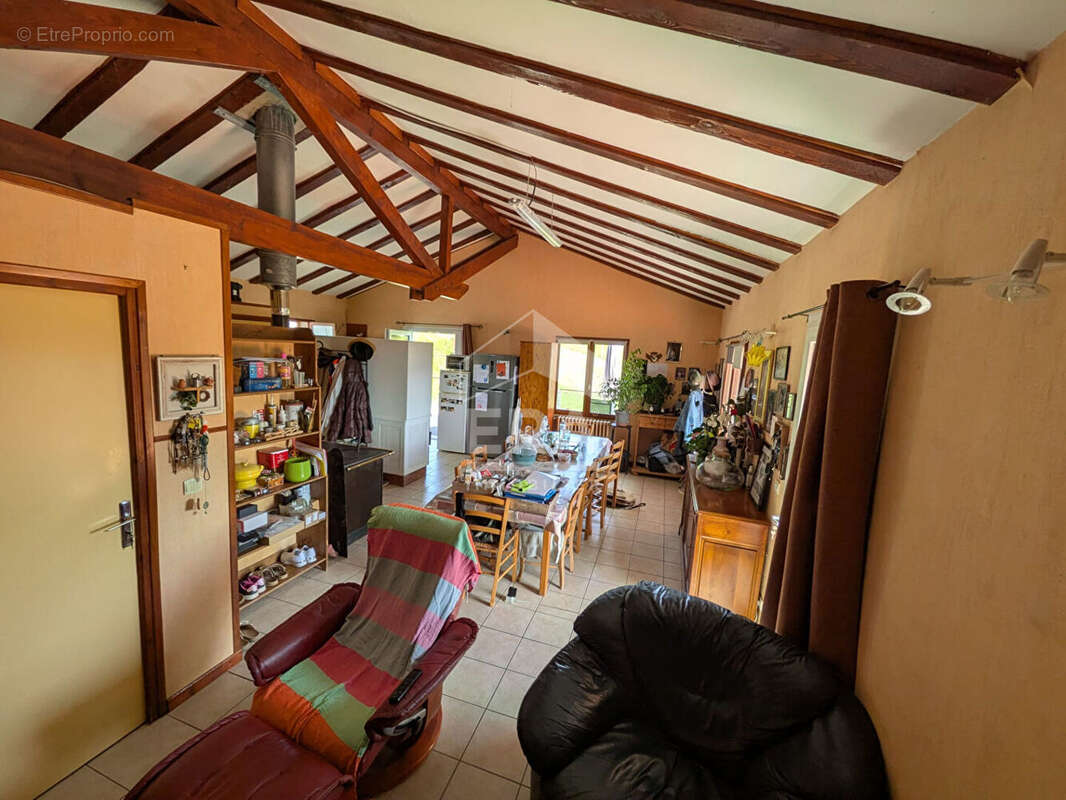 Maison à ROSSILLON