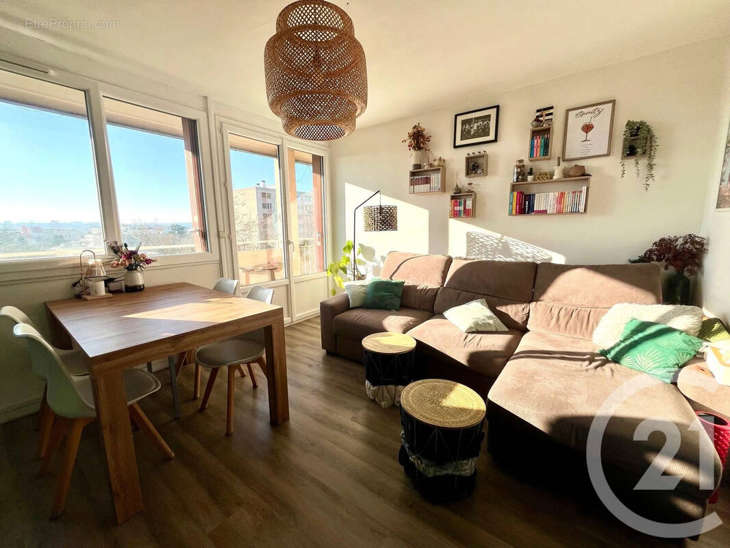 Appartement à VILLEURBANNE