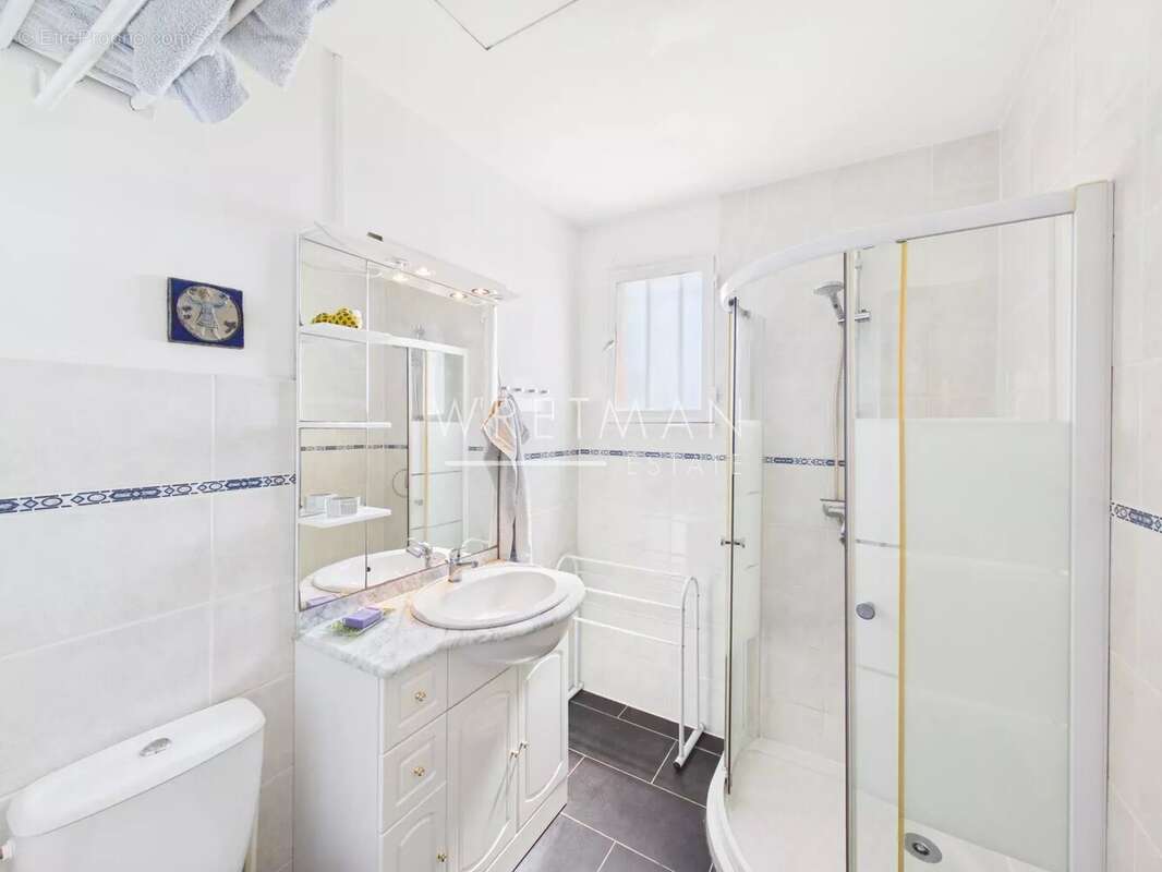 Villa avec piscine et vue exceptionnelle - Mons - photo 13