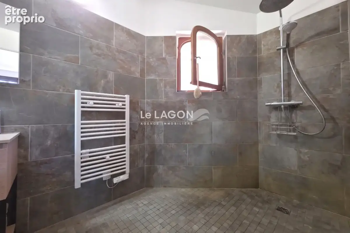Maison 147 m² à Saint-Cyprien  - photo 8