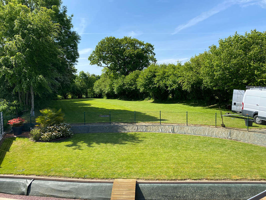 Maison à SAINT-GEORGES-D&#039;ELLE