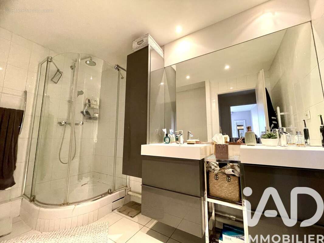 Photo 8 - Appartement à MONTROUGE