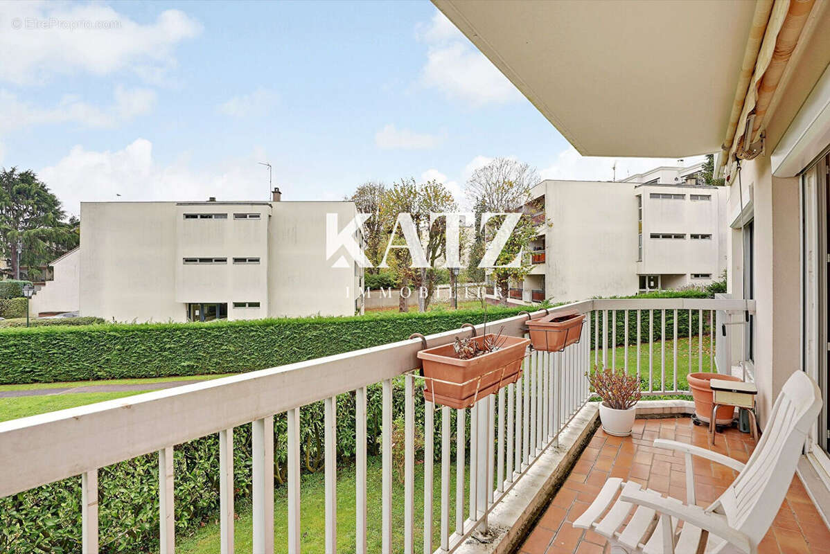 Appartement à GARCHES