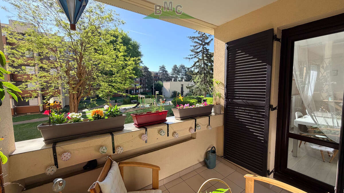 Appartement à LE PLESSIS-BOUCHARD