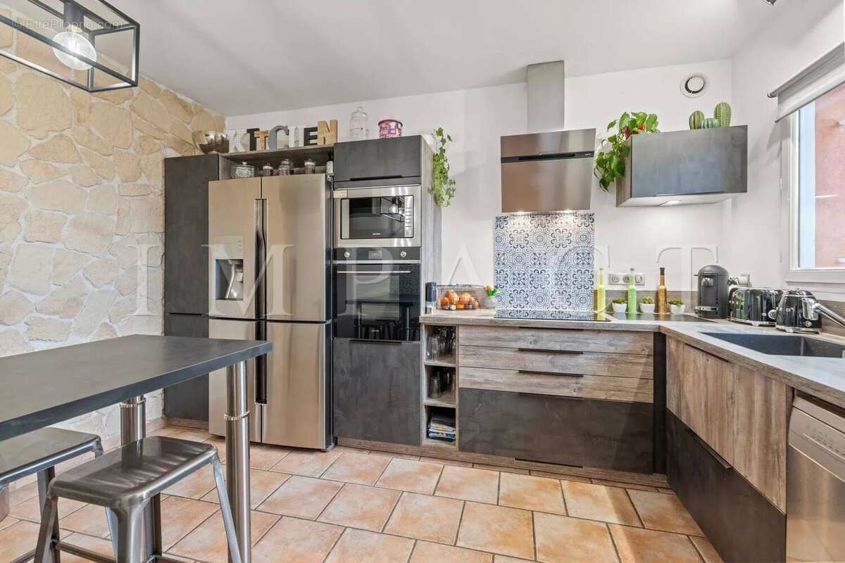 Maison à GRASSE