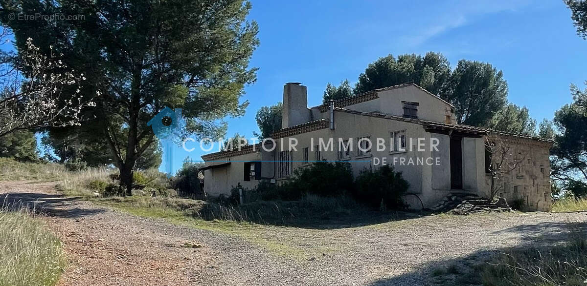 Maison à VILLEVEYRAC