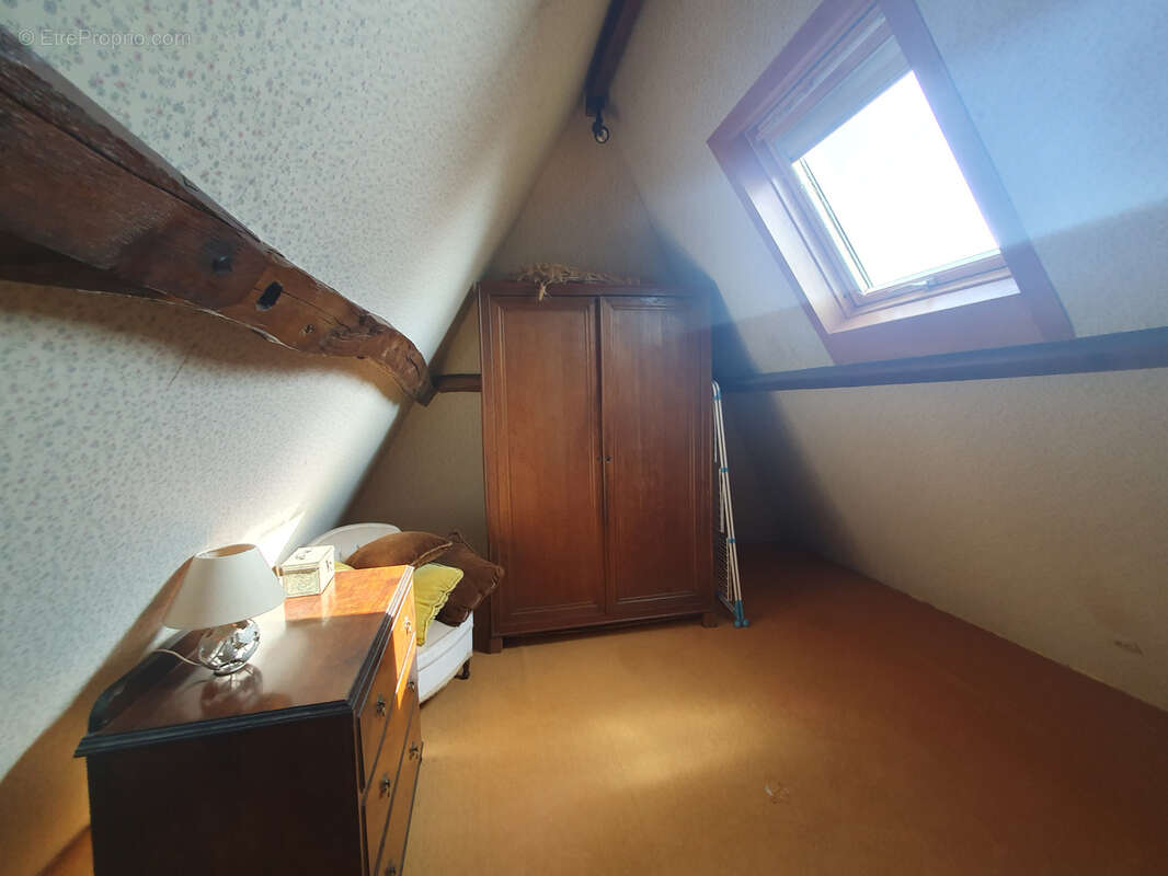 Maison à CORMEILLES