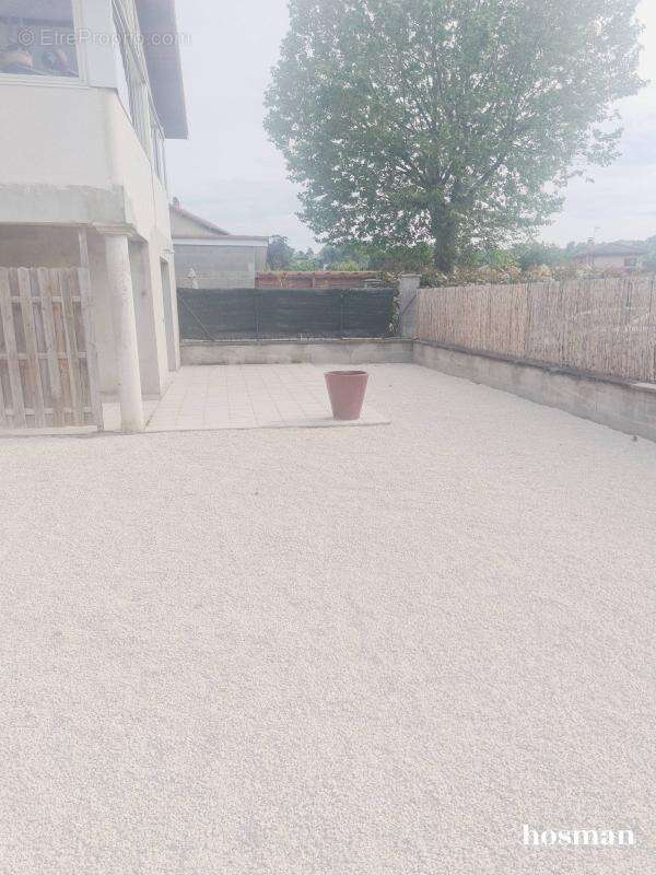 Appartement à HEYRIEUX