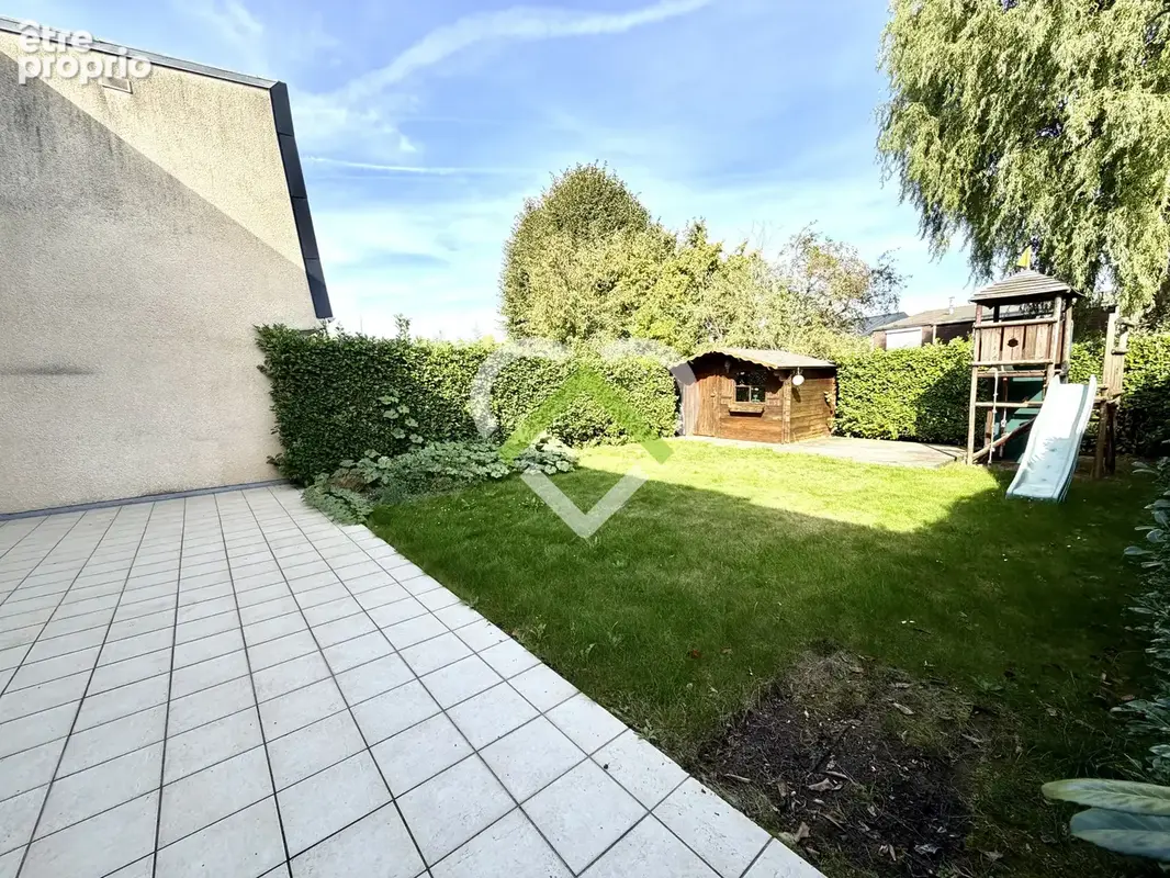 Maison familiale aux beaux volumes à vendre VILLENEUVE D'ASCQ - photo 2