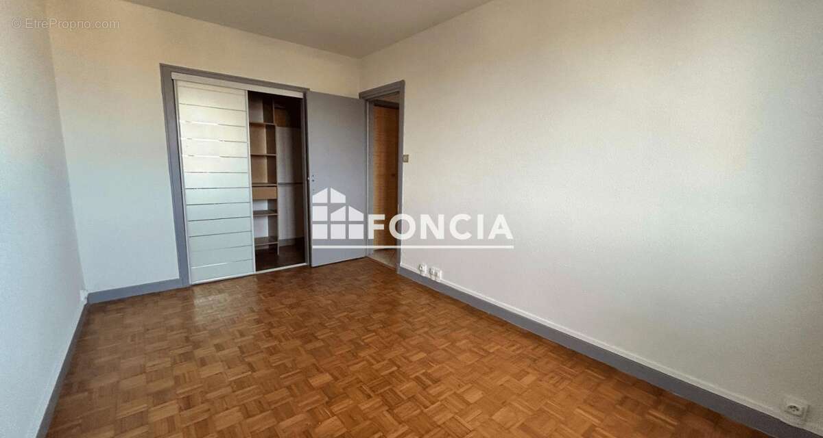 Roanne type 3 avec balcon - photo 6