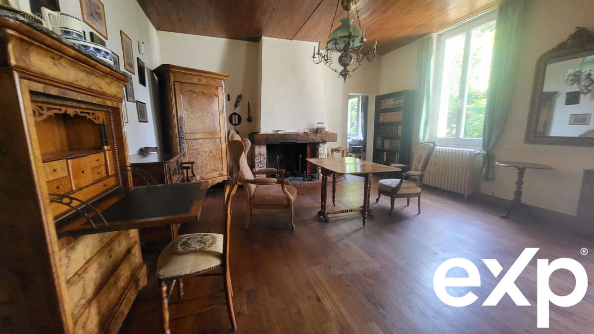 Maison à SAINT-AVIT-SAINT-NAZAIRE