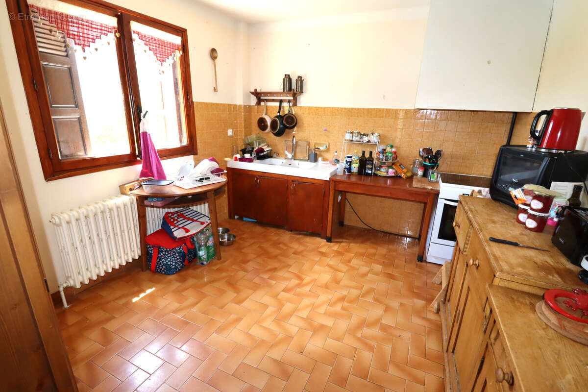Maison 450 m2 - 4 appartements - photo 48