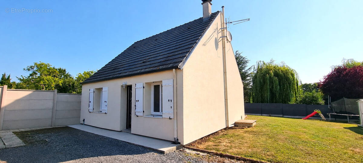 Maison à MAREST-SUR-MATZ