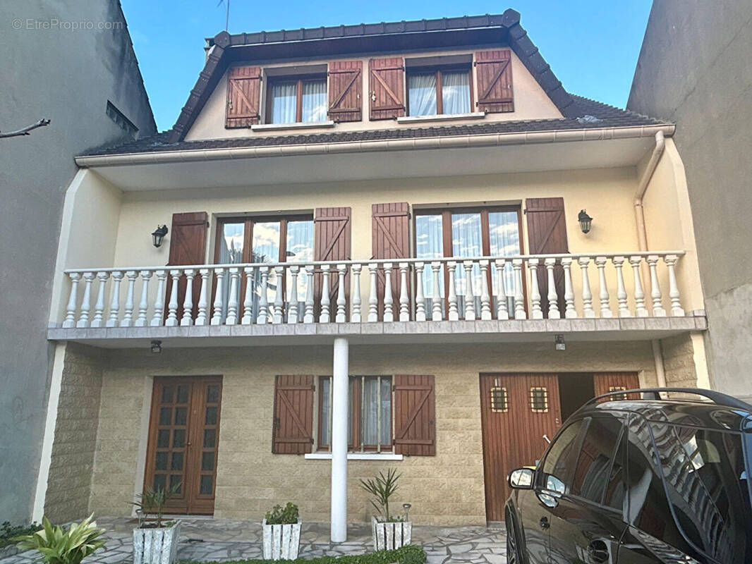 Maison à BONDY