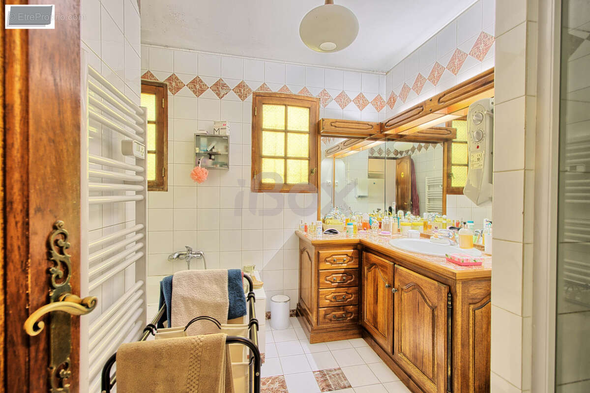 Appartement à LA GARDE