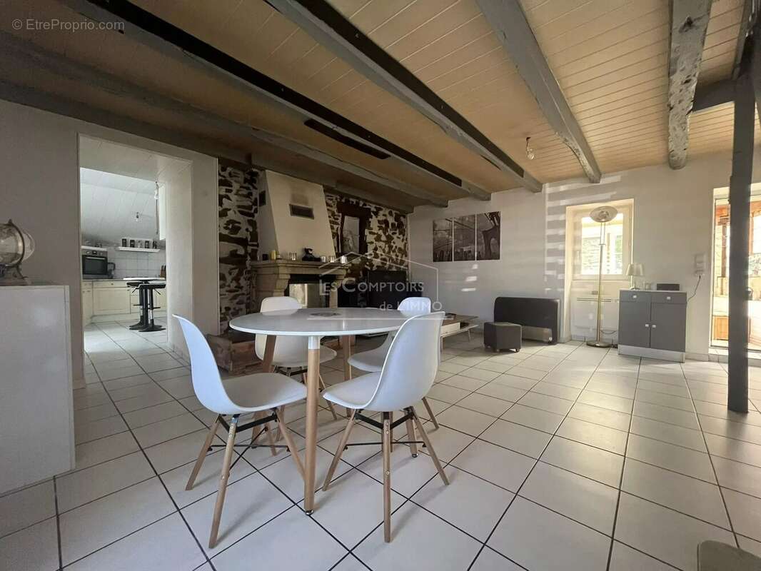 Maison à DREFFEAC