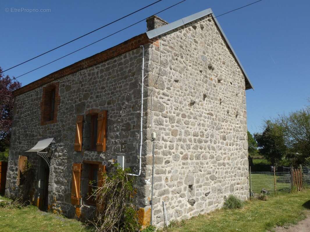 Maison à SAINT-CHABRAIS