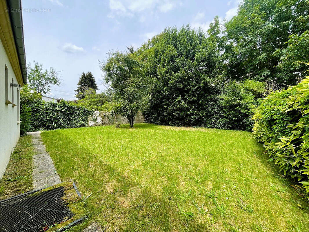 Maison à SAINT-LEU-LA-FORET