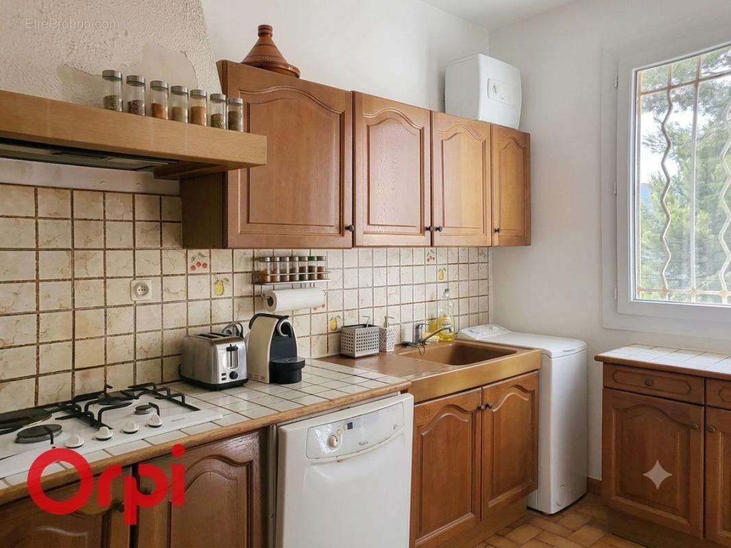 Maison À Vendre La Cadière d'Azur T4 - Garage - photo 7