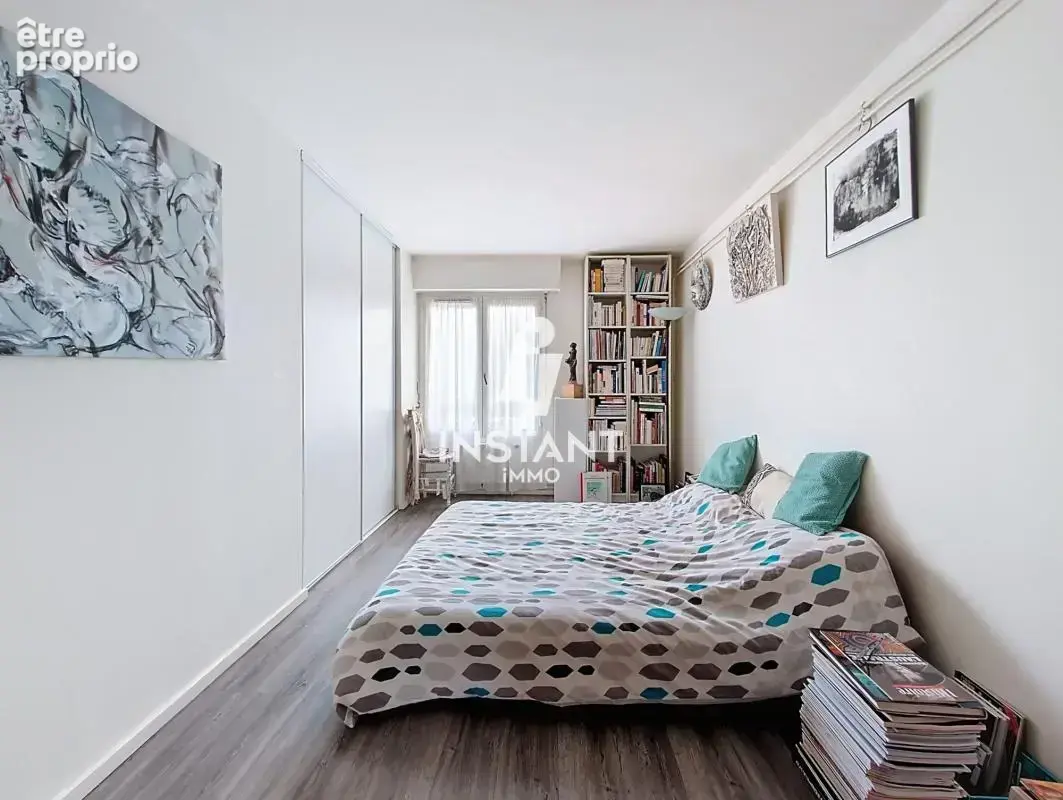 T5 104 m²- 4 chambres - 2 parkings - cave - photo 8